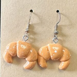 Sage & Hobbs Speckled Croissant Earrings